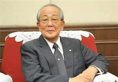 “明星代言公司”/