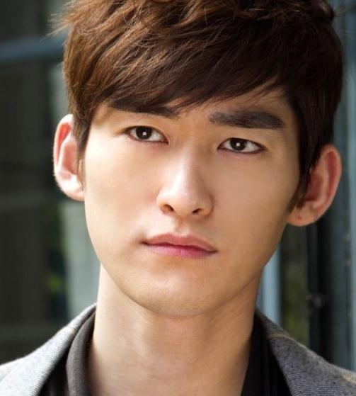 张翰:当某个时刻自己什么也不能做时,就审视自己吧