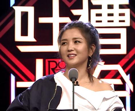 何洁:舍弃最爱的唱歌,却也换不会“长相厮守”的婚姻