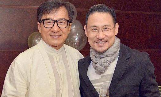 成龙庆贺获得奥斯卡奖,不愿提及小龙女事件显可笑