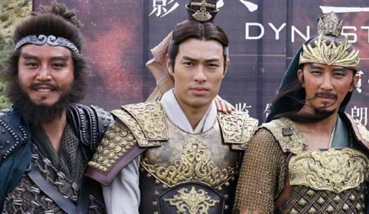 明星经纪公司:《真三国无双》片场照曝光,韩庚的关公略显尴尬